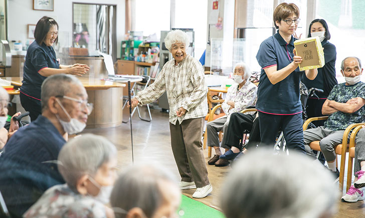 多彩なレクリエーション楽しい時間づくり